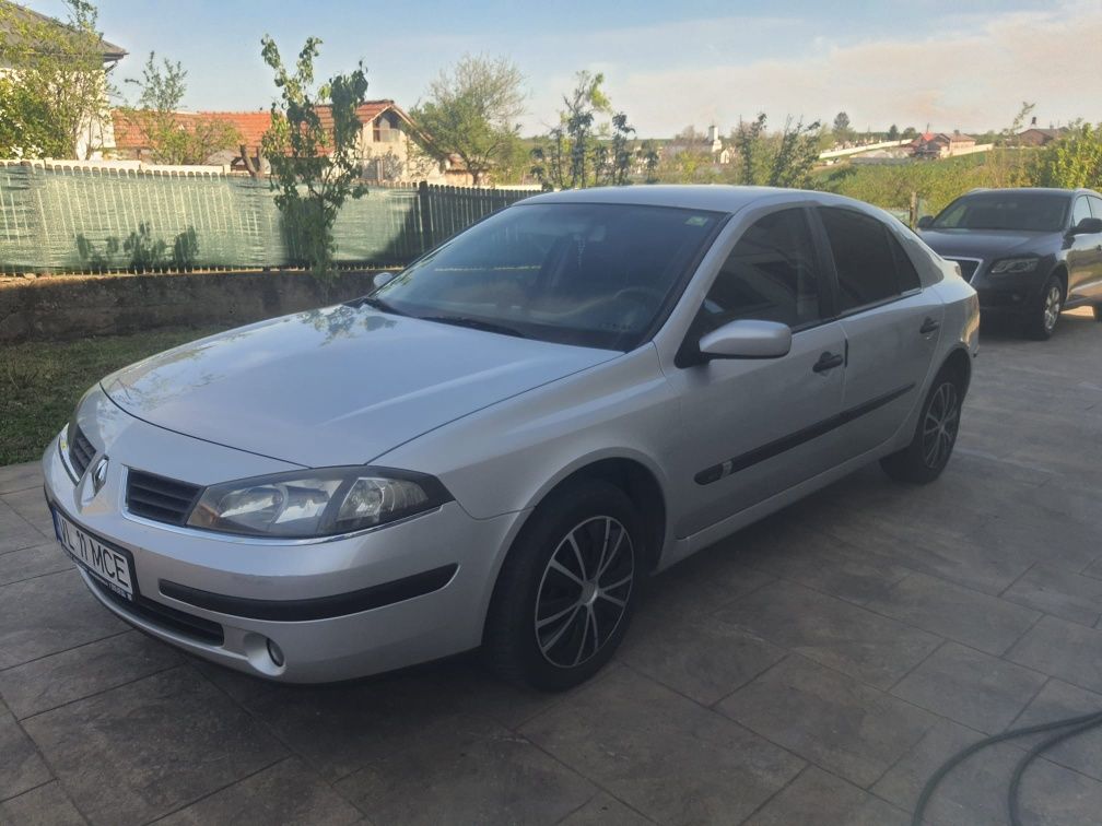 Renault Laguna 2, benzina 1.6 +GPL aproape nou