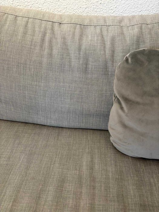 Canapea de birou – stare foarte bună, folosită foarte rar