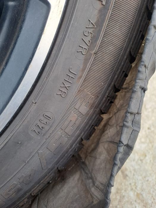 vand 4 jante cu anvelope R17