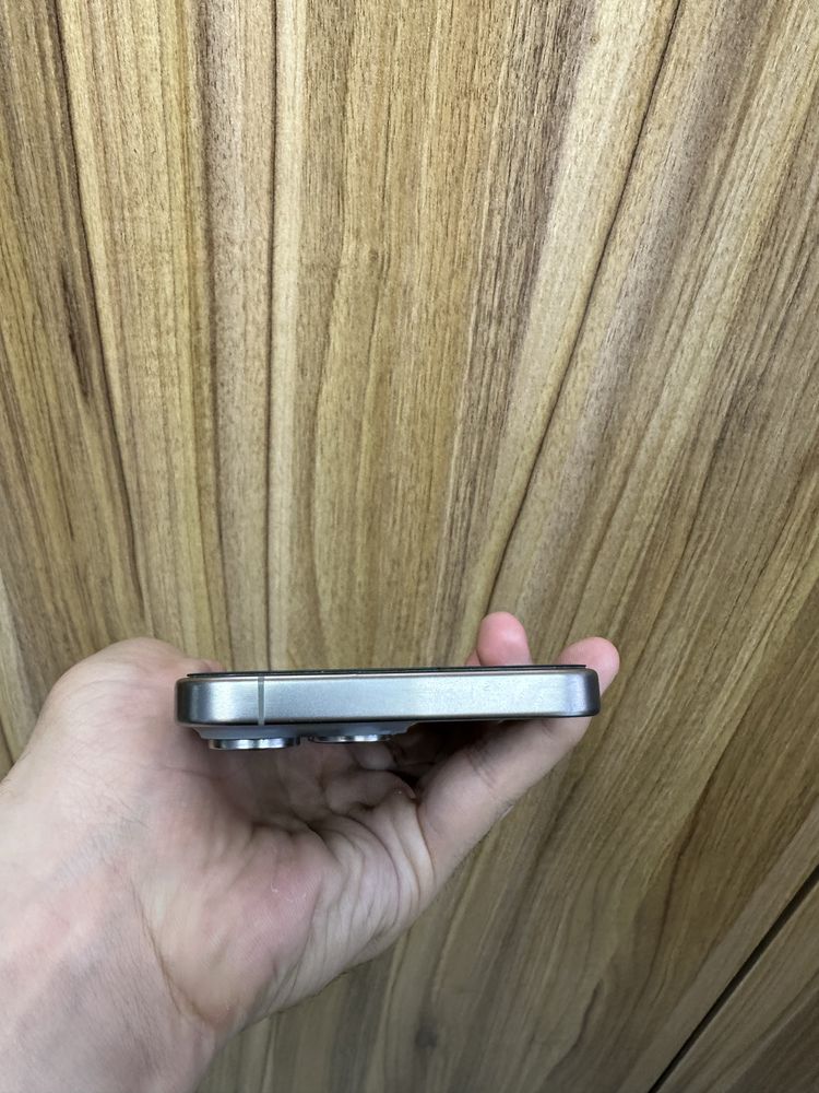 15 pro max natural 256 gb 88%
