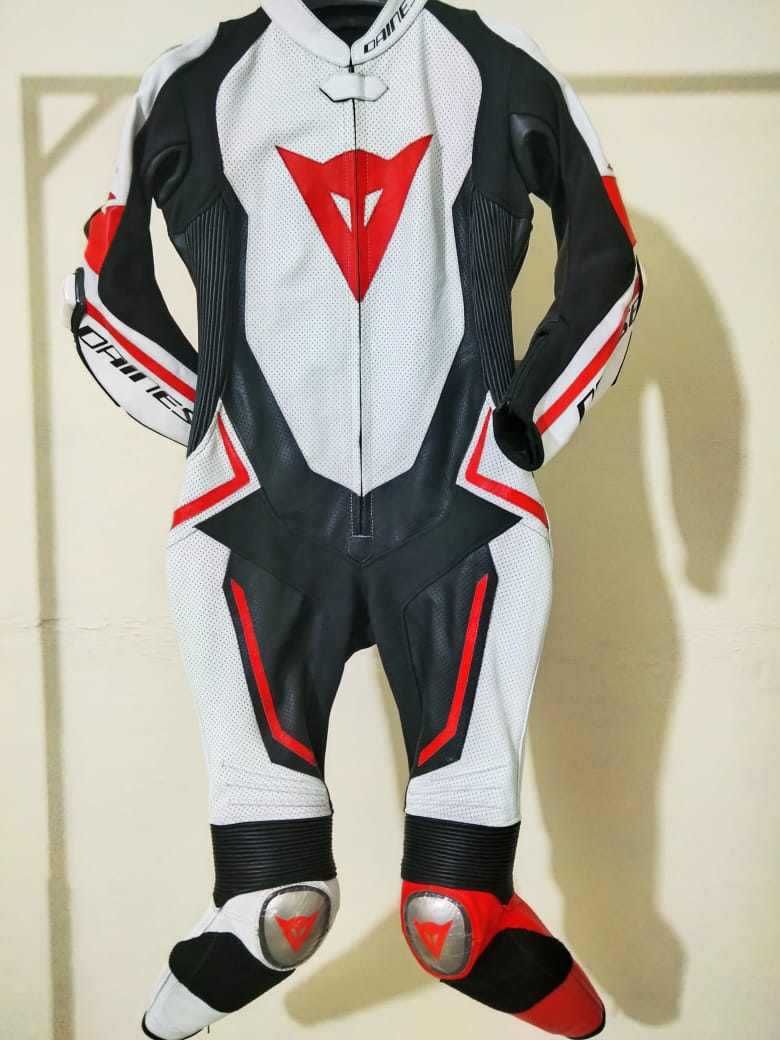 Costume moto NOI,PRET 400 EURO,pe comanda