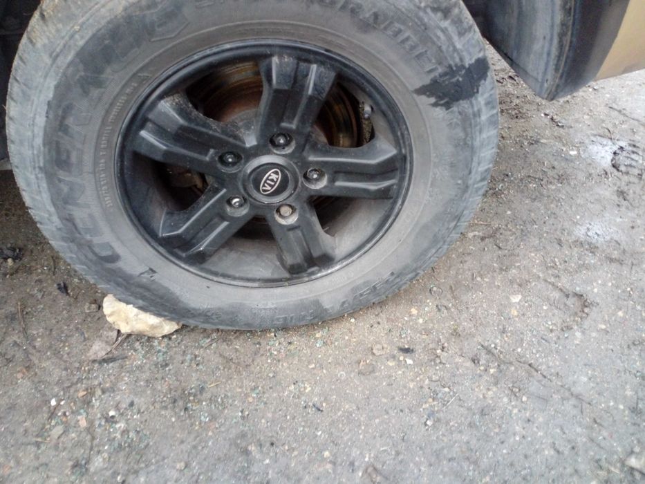 КИЯ Соренто На части, дизел, Kia Sorento, няколко броя