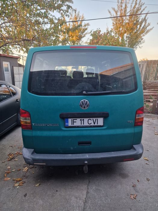 VW Transporter T5 1.9 TDI