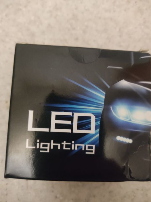 Продам лампы лед новые на авто