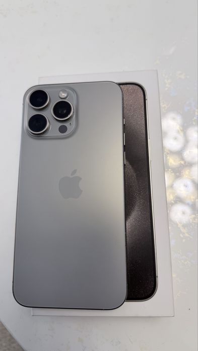 Iphone 15 pro max 512