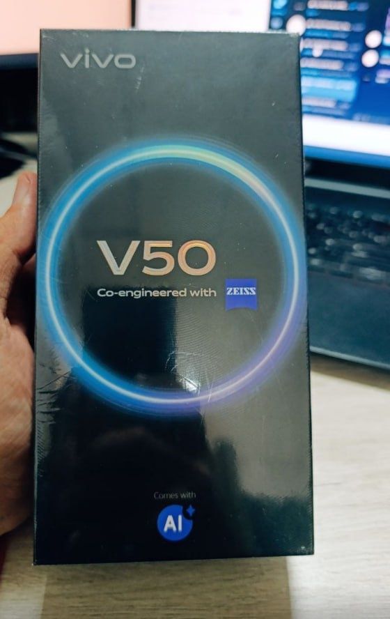 Vivo V50 12/256 black