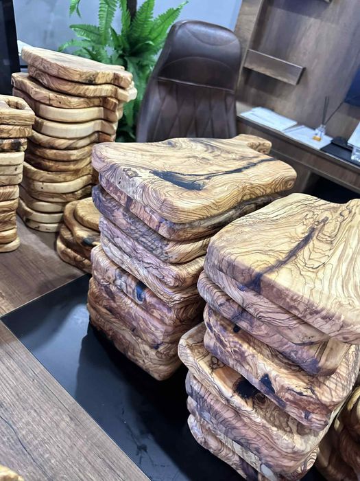 Дъски за мезета от маслиново дръвче, купи и ханчета