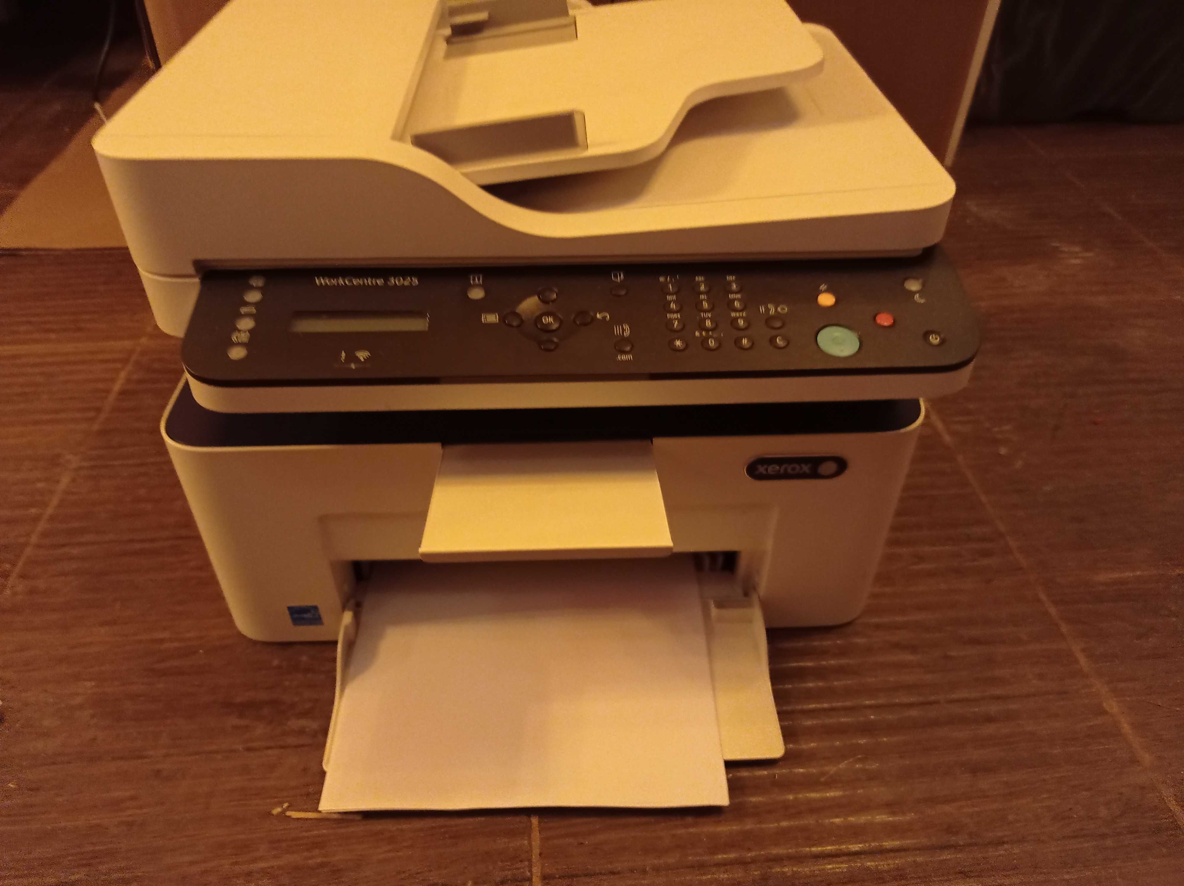 Imprimanta multifuncționala xerox 3025 wi fi