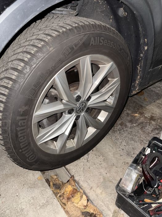 8 anvelope Continental , 235/55/18, 235/45/20