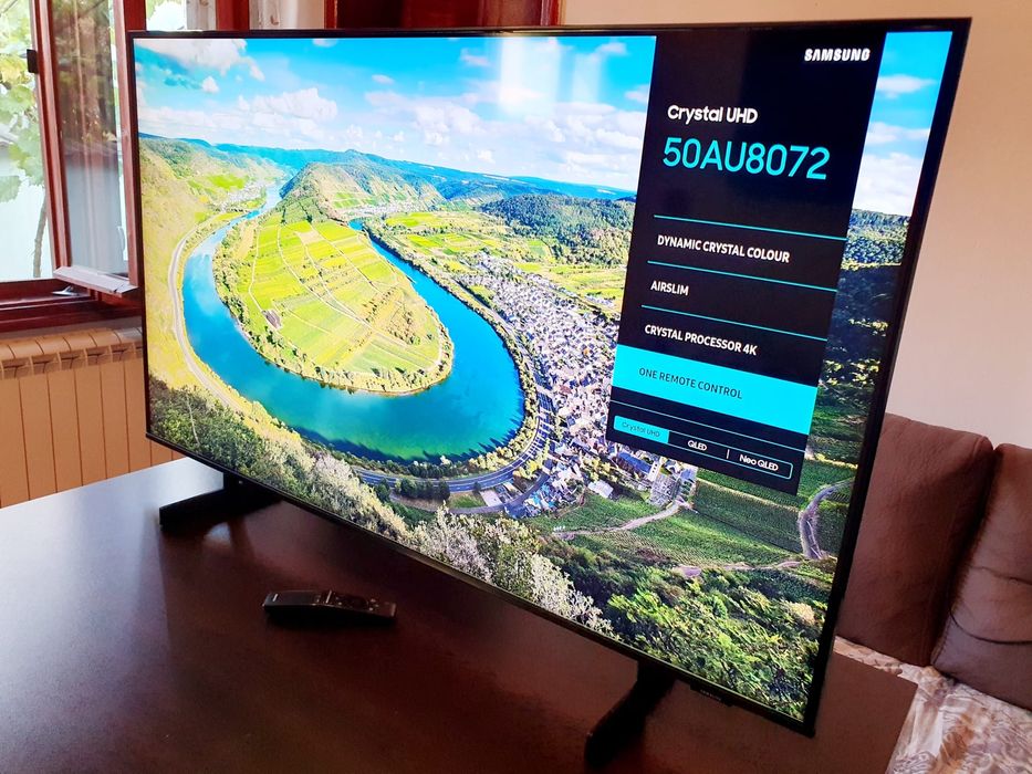 Телевизор - SAMSUNG 50 ИНЧА - Smart - 4K - Ultra - HD - LED !