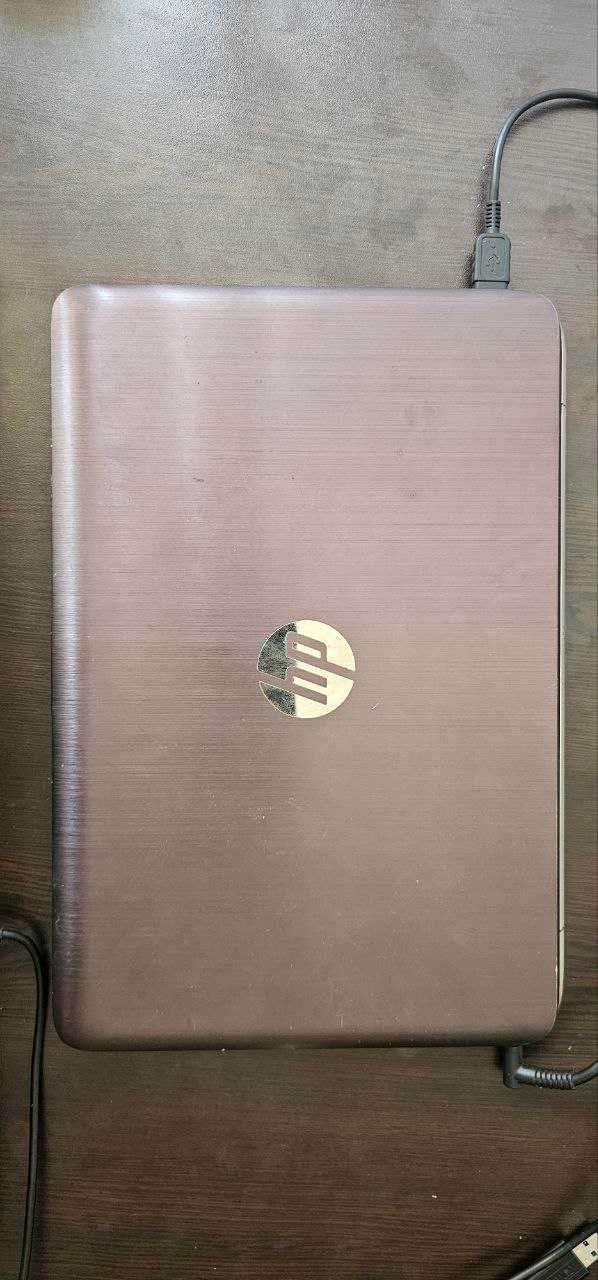 Лаптоп HP Spectre 13.3 F1N51EA (Руски букви)