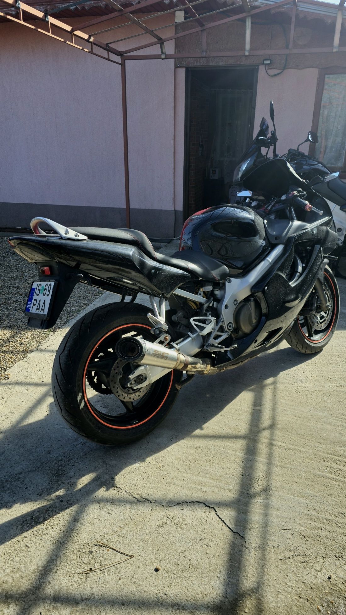 Honda CBR600 F4i