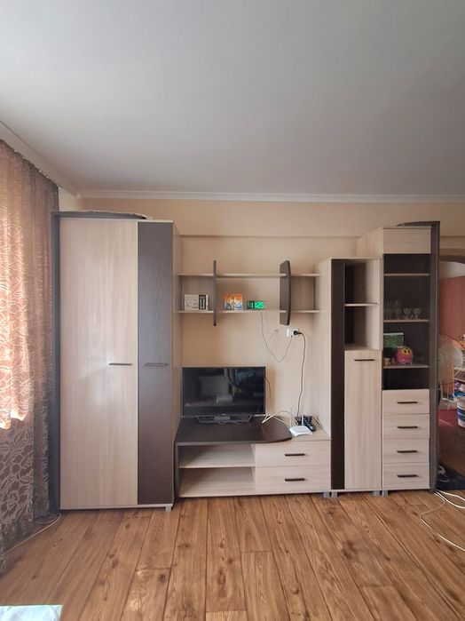 Продам стенку ...