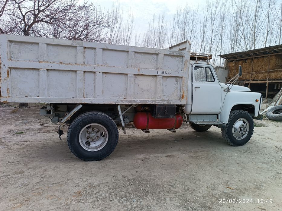 Gaz 53 sotiladi zudlik