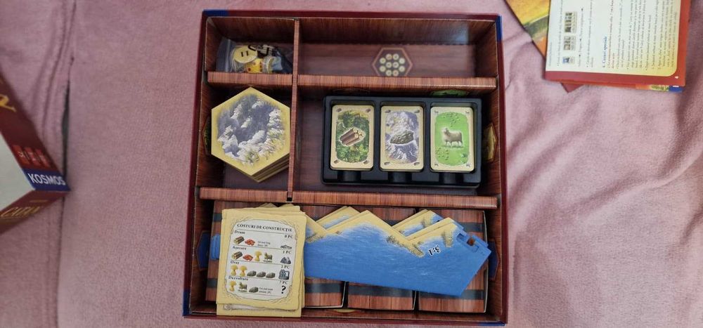 Catan Joc de baza + Negustori si Barbari