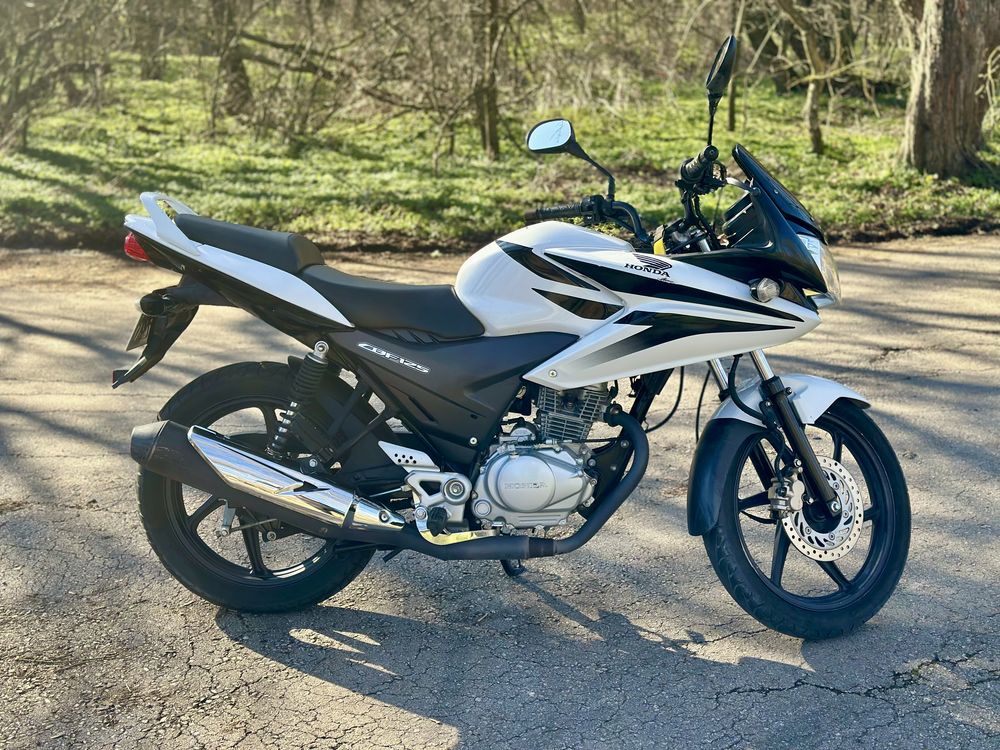 Honda CBF 125.
