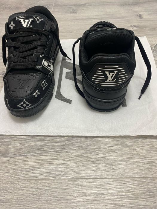 Adidasi Louis Vuitton Calitate Premium