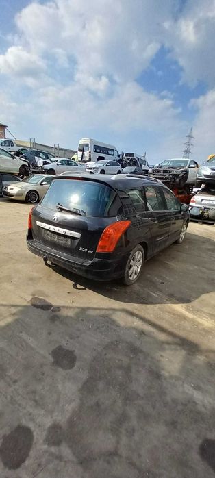 PEUGEOT 308  Dezmembrez/Dezmembram