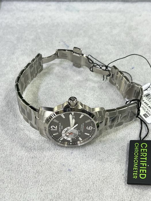 Швейцарские часы Certina DS Podium, кварцевые.