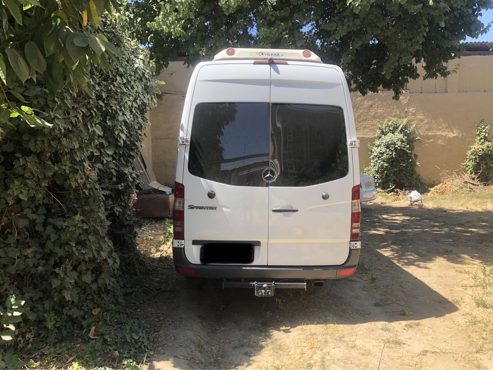 Sprinter mersedes sotiladi