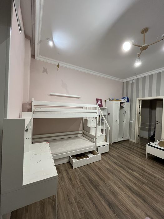 Продам детскую мебель