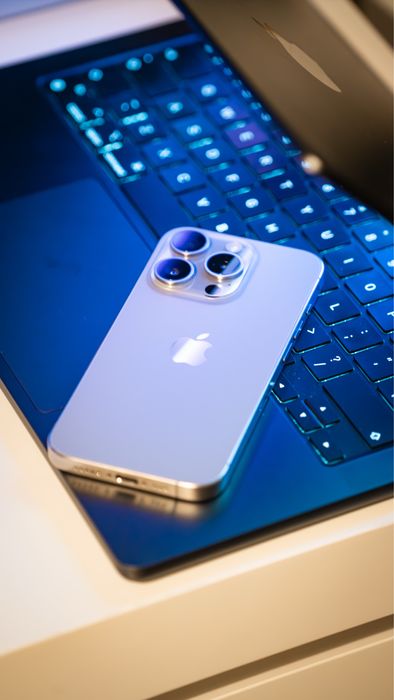 Iphone 15 Pro - excelent