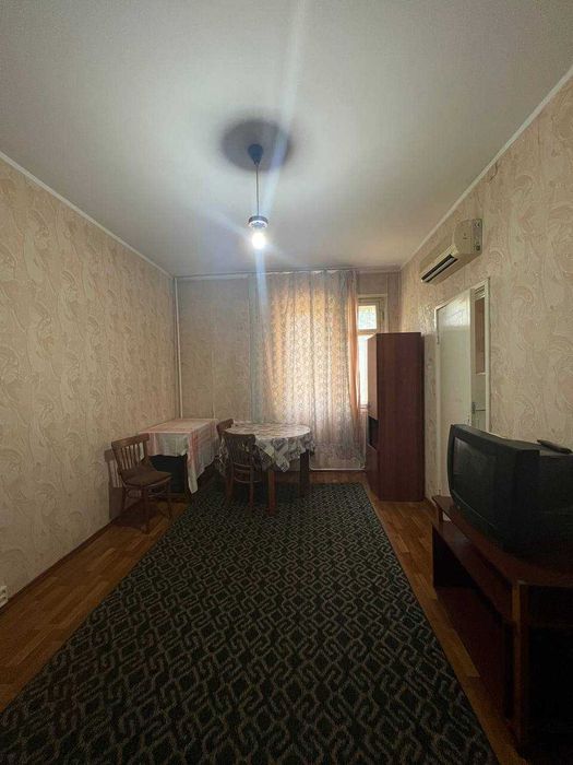 Чиланзар-3. 1/2/4, метро Новза, тц Чиланзар.