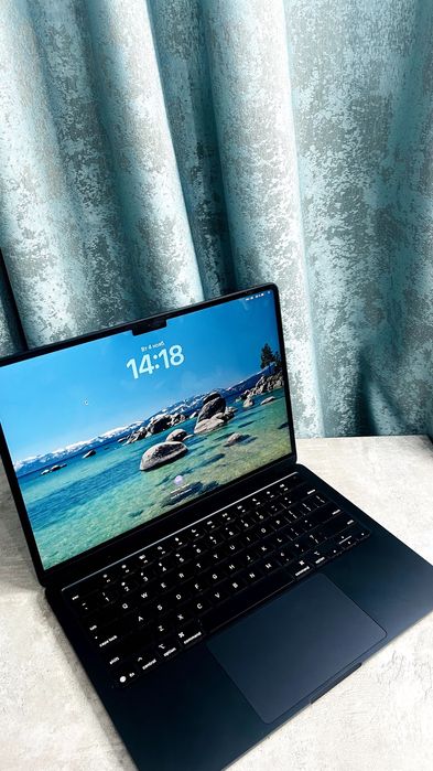 Ноутбук Apple MacBook Air 13 2025