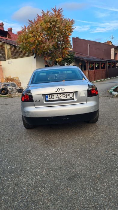 Vând sau schimb audi a 4 2002 propietar taxe la zi