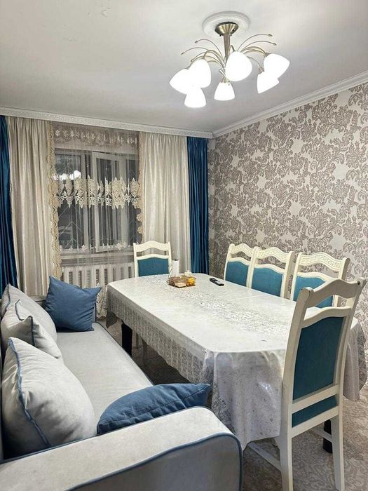 3 комн квадратный коридор 4 мкрн рядом с ТД Одежда / Помощь в ипотеке