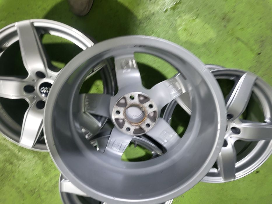 17 5x112 Audi A4 A5 A6 лети джанти 5х112
