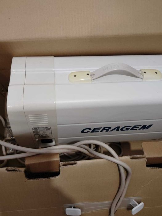 Aparat de terapie și masaj Ceragem nou