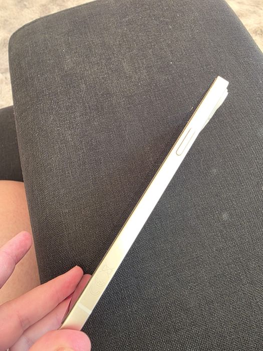 Vand iphone 14plus 128 gb alb