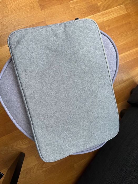 Нов водоустойчив сив калъф за лаптоп/таблет 15”