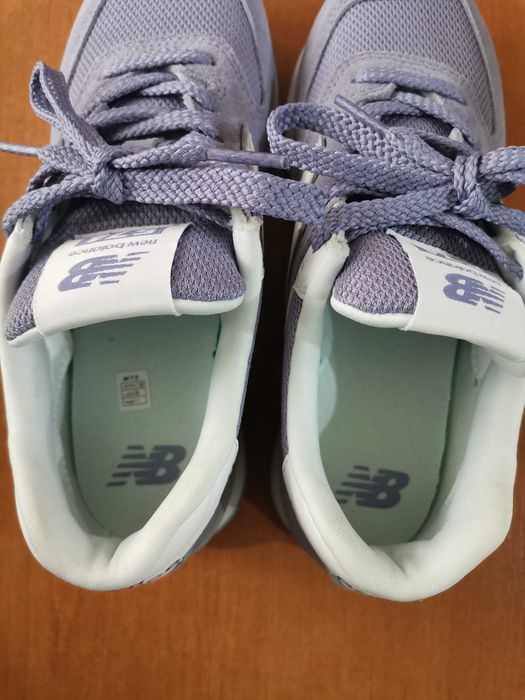 Дамски маратонки NEW Balance 574 светло лилави велур. Нови, без кутия