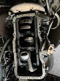 Головка и блок двигателя Montero Sport
