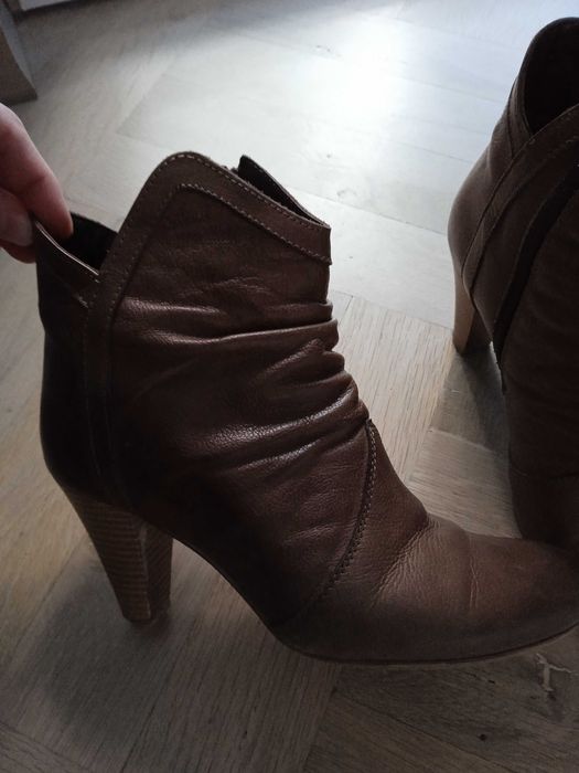 Кожени Боти Sara Pen