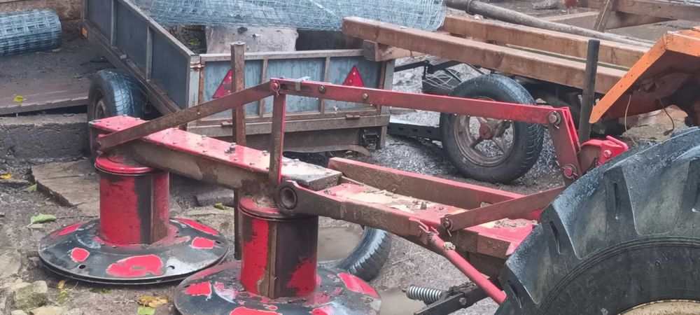 Tractor fiat 420 + utilaje