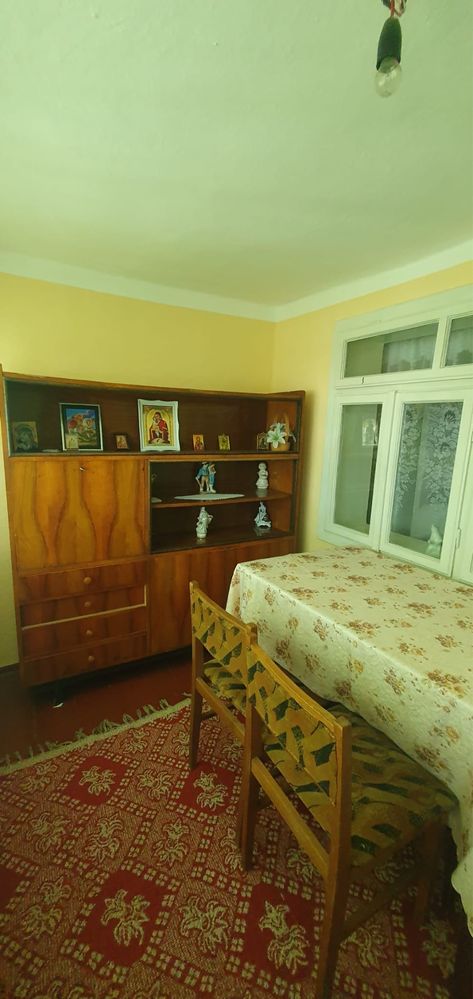 Vand casa in Trusesti