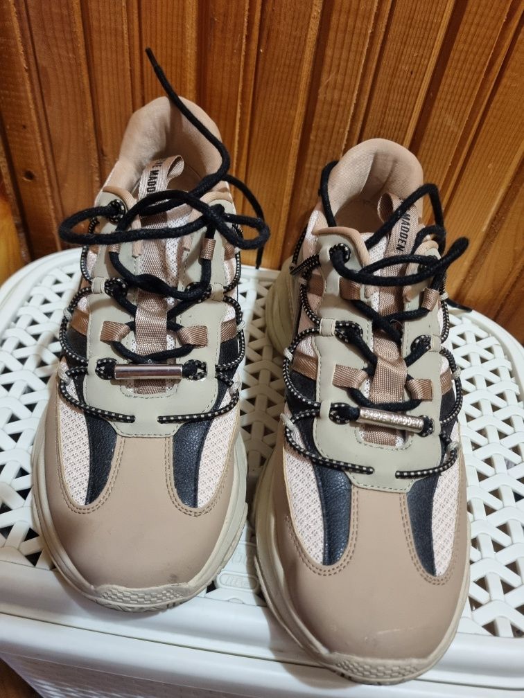 Steve madden маратонки