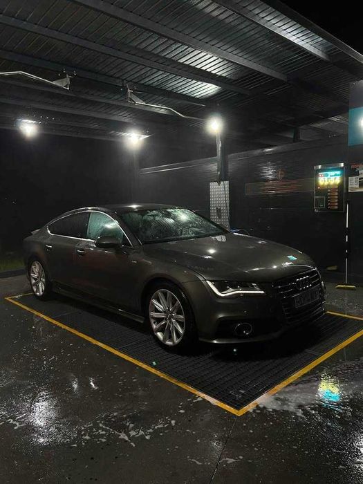 Audi  A7  S-line