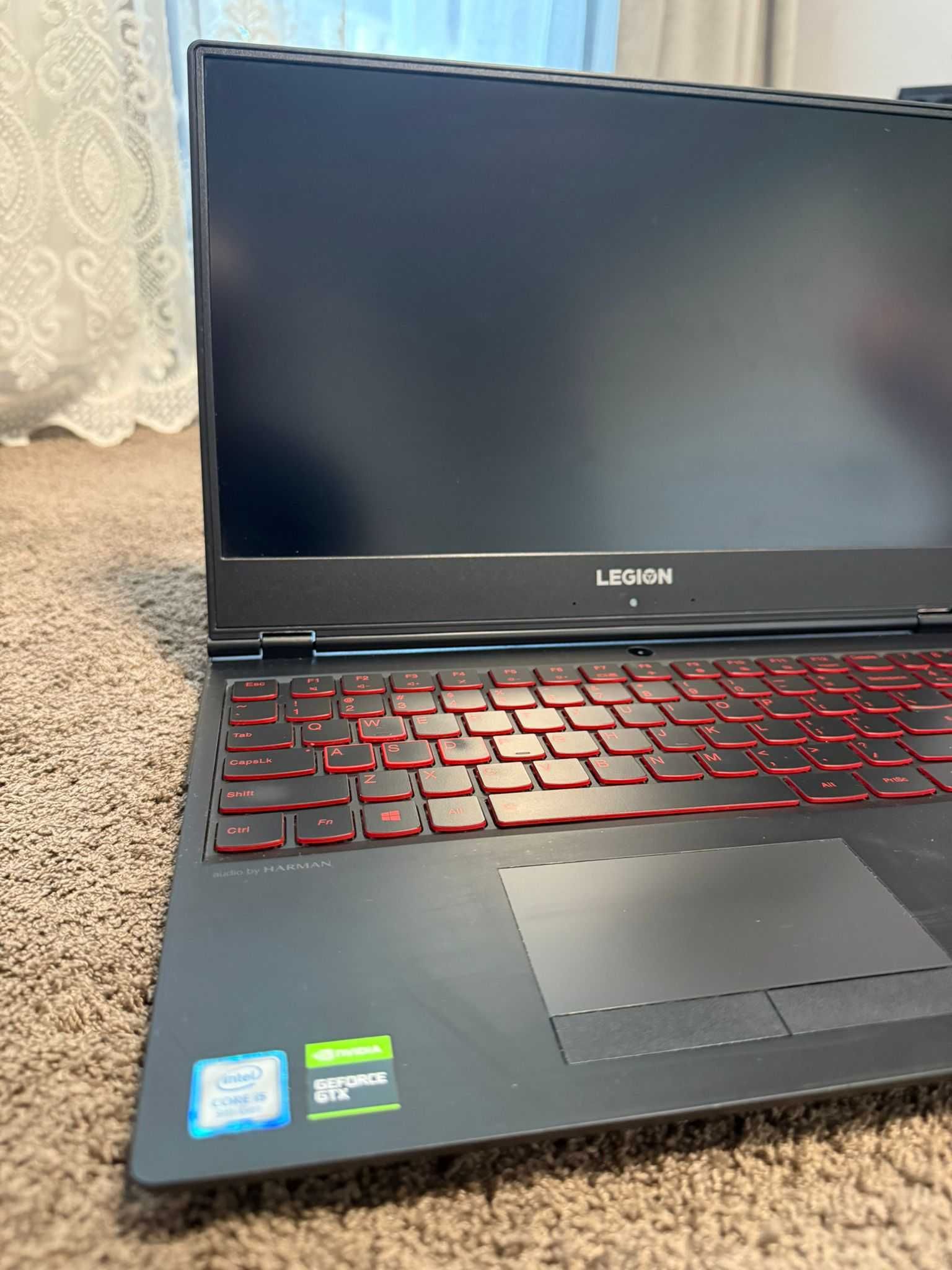 Vand Lenovo y7000 - i5 9300H ,GTX 1660Ti 6gb, 16GB, SSD 512GB, HDD 1TB