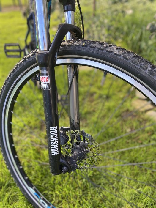 Vând/schimb bicicletă CONE R5.9