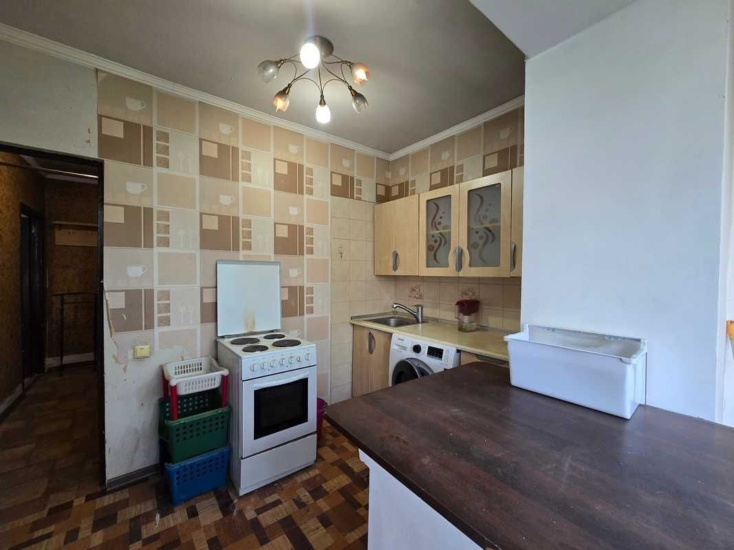 Продам 1-комнатную квартиру Розыбакиева-Курмангазы 92