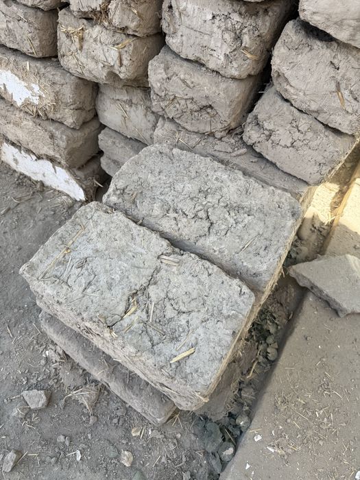 Лой гишт 20х 40х 1000 сум