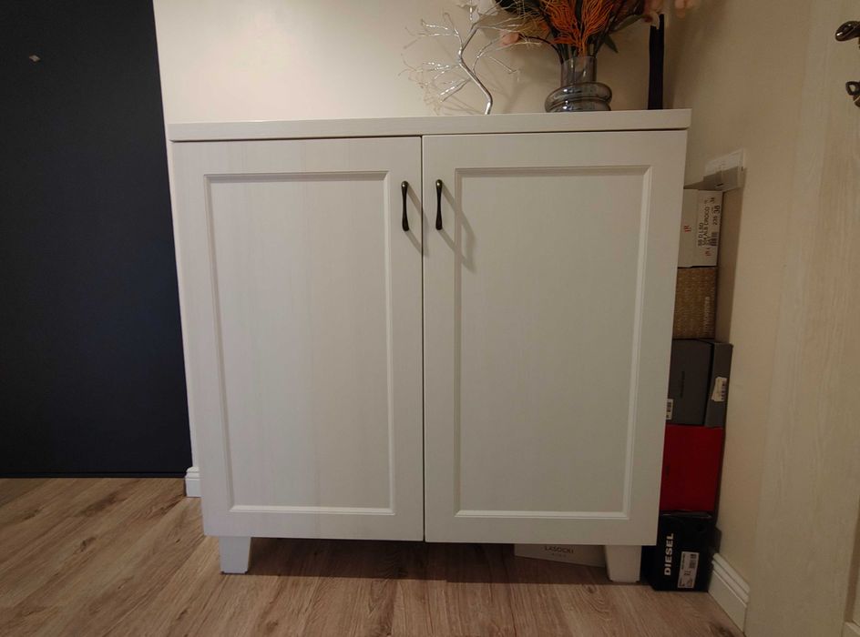 Comoda alba, MDF și pal