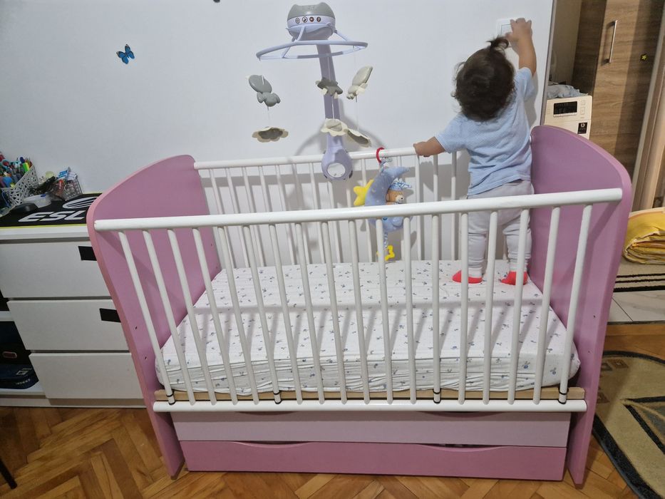 Pătuț bebe impecabil