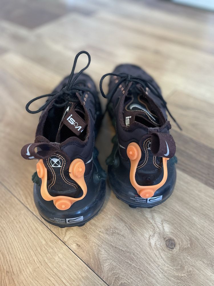 Nike Air Max 720 ISPA 44 р-р,обувки Trissardi 43 размер