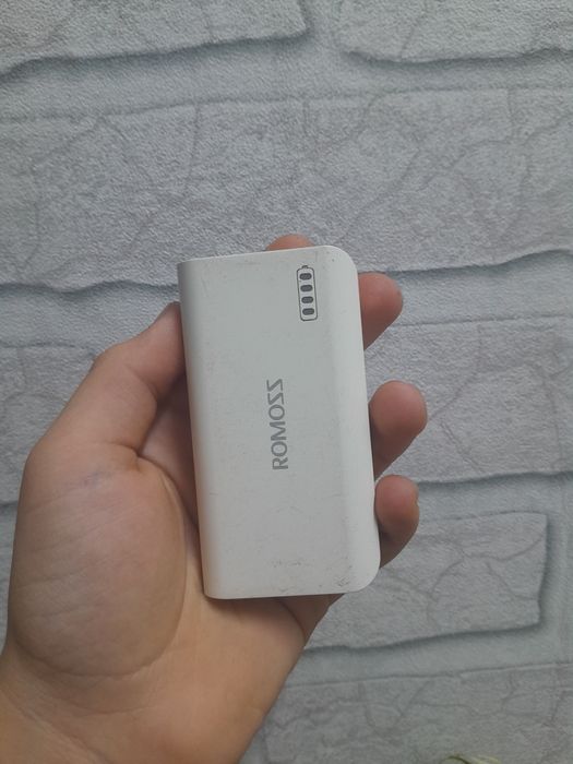 Повербанк на 5000 милеомпер часов