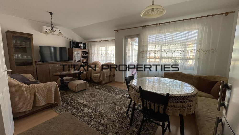 Продава се Двустаен апартамент в Бургас, Долно Езерово - 70 кв.м за 1143 €/кв.м - Снимка #3